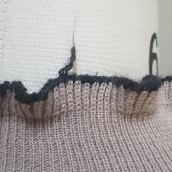 No Brand Ruffle Mock Neck Detail Sweater - Picture 4 of 4